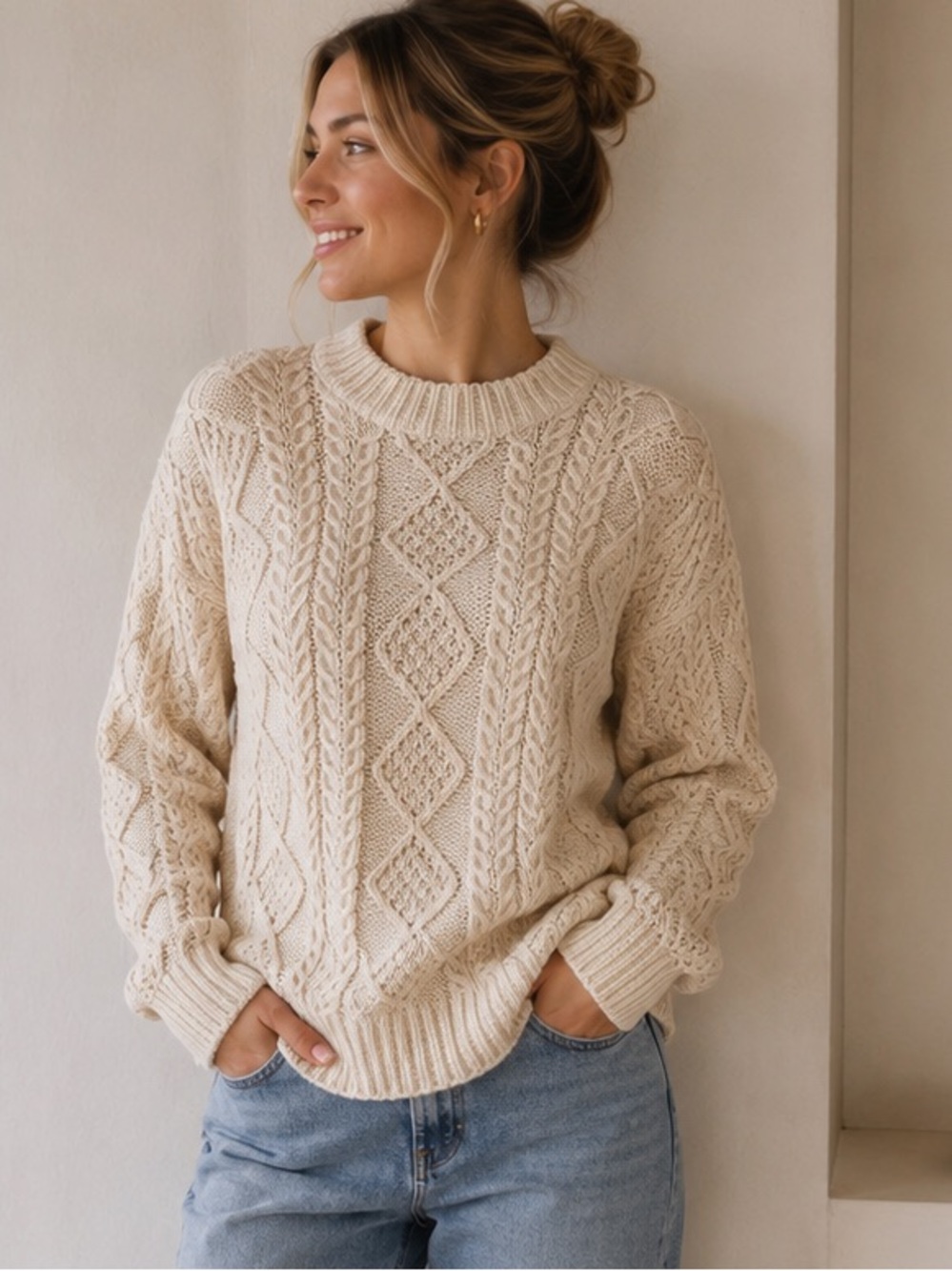 Kennedy of Ardara Ireland Sz 6 Classic Cable hand Knit Crewneck Sweater in Cream